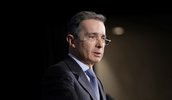 Álvaro Uribe.