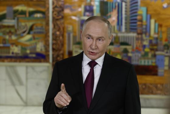 Russian President Vladimir Putin speaks to the media after attending a plenary session of the 16th VTB Investment Forum 'Russia Calling!' in Moscow, Russia, 02 December 2025. The forum runs from 02 to 03 December 2025. 