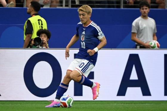 La razón de por qué la Selección de Japón viste de azul. 