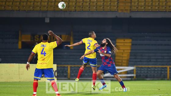 Así se vivió el partido entre las leyendas de Colombia y Barcelona en Bogotá.