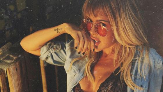 Natalia Paris