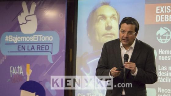 Foro #BajemosElTono En La Red