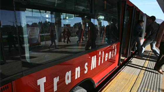 Apuñalan a venezolano por impedir un robo en Transmilenio