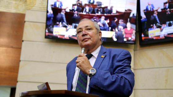 Iván Name no renunciará a la Vicepresidencia del Senado 