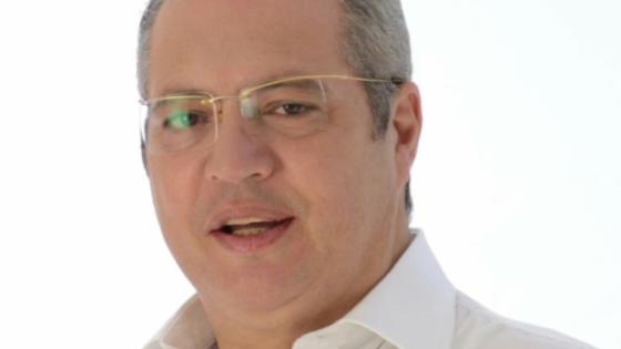 Senador Iván Name.