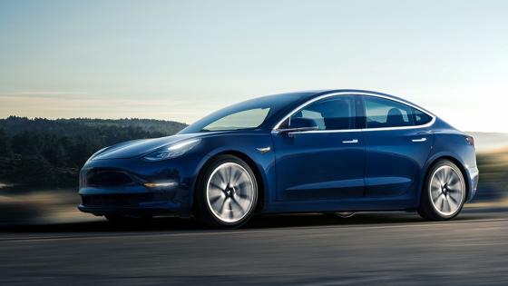 Tesla en problemas: retiran 600.000 carros por fallas en sistema