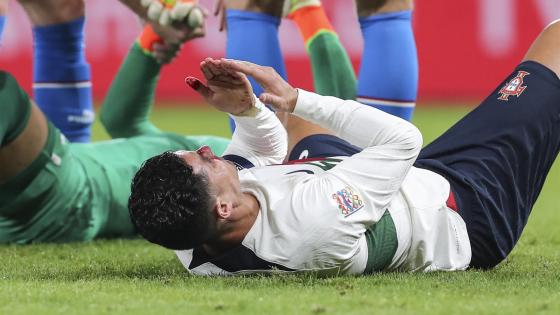 Cristiano Ronaldo golpe en la cara 