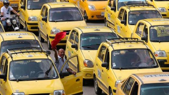 Bloqueo-taxistas-en-Bogotá