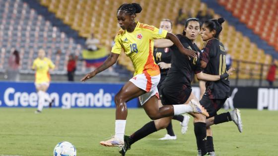 Linda Caicedo finalista XI ideal FIFpro